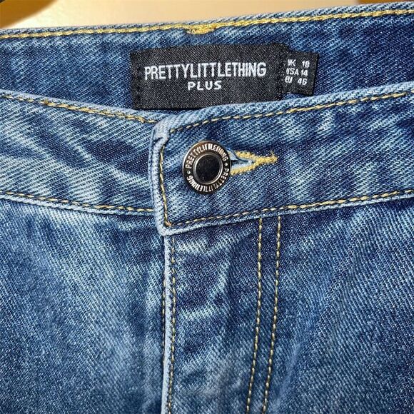 Pretty Little Thing Women's Size 14 Blue Straight Jeans Medium Wash - Picture 4 of 9